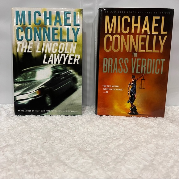 Lincoln Lawyer & The Brass Verdict 2 Michael Connelly's First Edition HCDJ - Picture 2 of 6